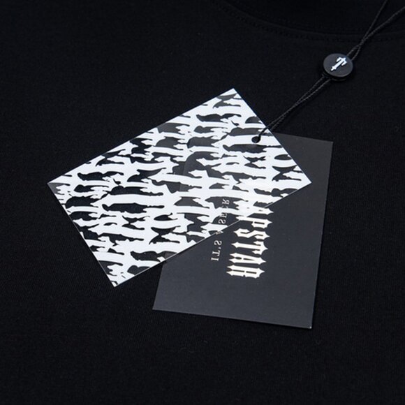 Trapstar Black T Shirt With Large Green T Letter Pattern - Picture 5 of 5
